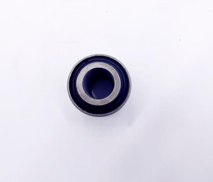 48706 60040 Toyota Lower Rear Control Arm Bushings Tahan Erosi Tahan Lama 0